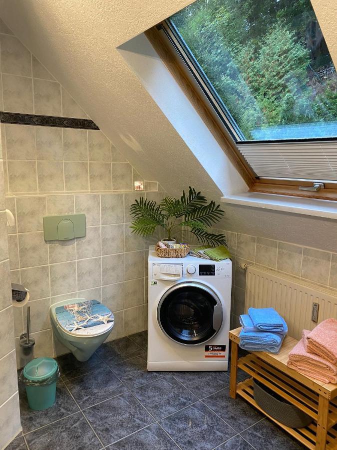 Waldblickwohnung Mit Schoener Terrasse Und Kamin Sebnitz Bagian luar foto